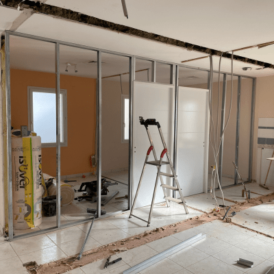 Rénovation cabinet kiné Saint-Lys 7 création d'une cloison en placo
