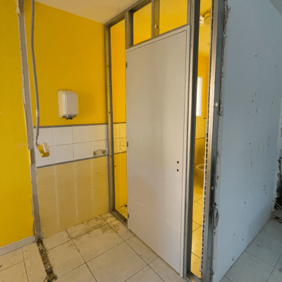 Rénovation cabinet kiné Saint-Lys 8 création d'une porte